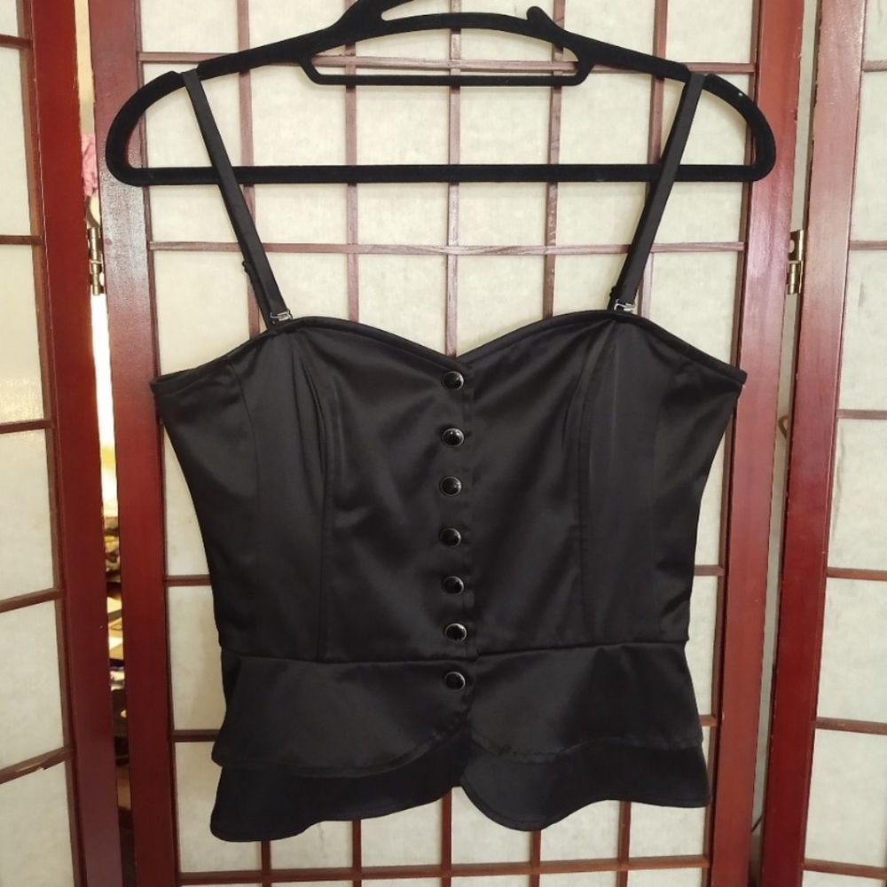 Size 6 satin top
